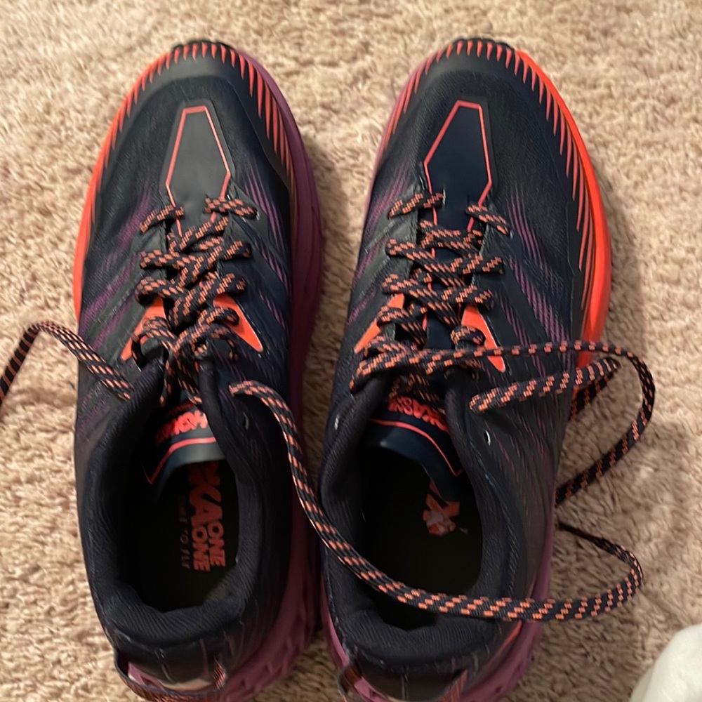 HOKA RUNNING SHOES